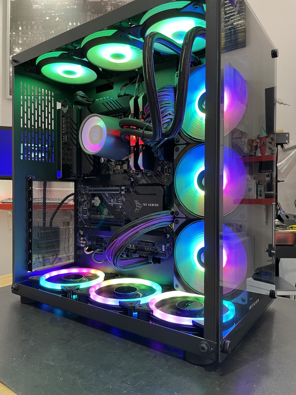 PC assemblato su misura nel laboratorio di Bologna